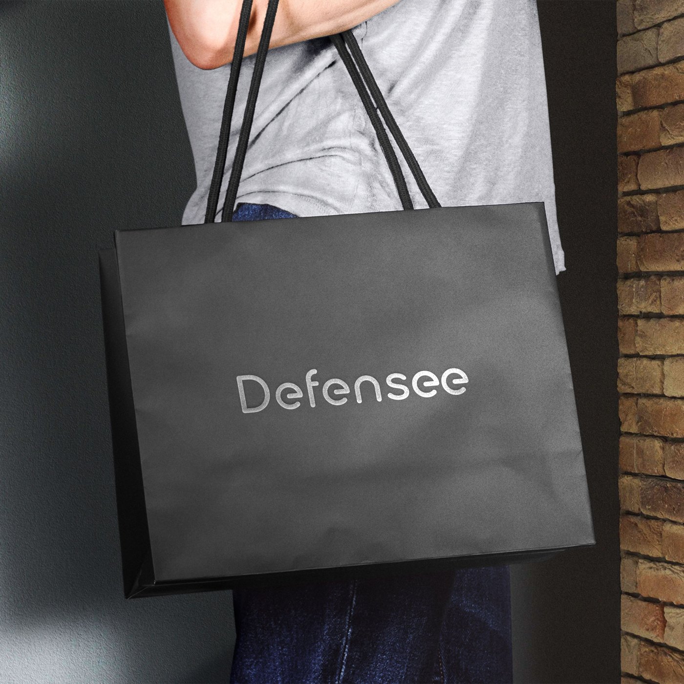 Defensee brändikuva